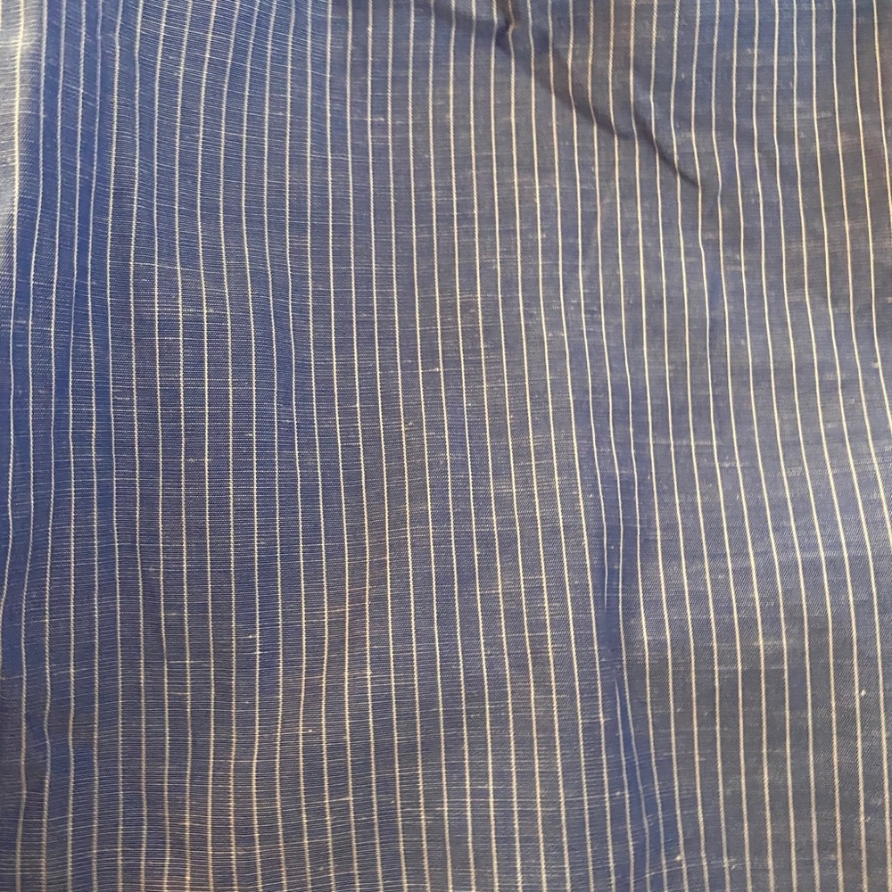 Express Blouse - Picture 2 of 4